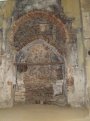 Obr. 04 Původní vstup do kláštera objevený za oltářem v severní lodi kostela