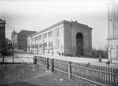 Gymnasium. Overall west view. J. Haberzettl around 1905