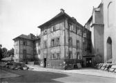 Klášter klarisek. Pohled na budovu archivu (od 1912). Kolem 1946