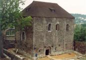 Hradní kaple. Pohled od jihu. 1999