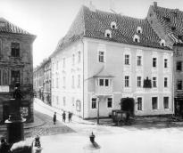 Gasthaus Zu den zwei Erzherzogen. J. Haberzettl 1900